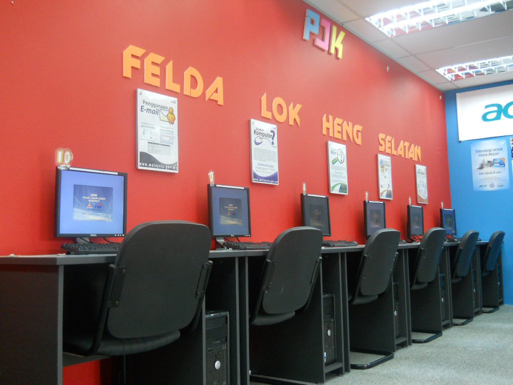 56323_157498414289862_158607_o