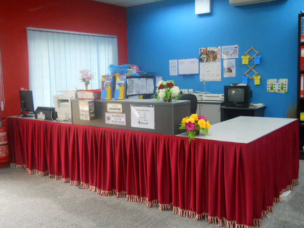 56526_157498367623200_1557957_o